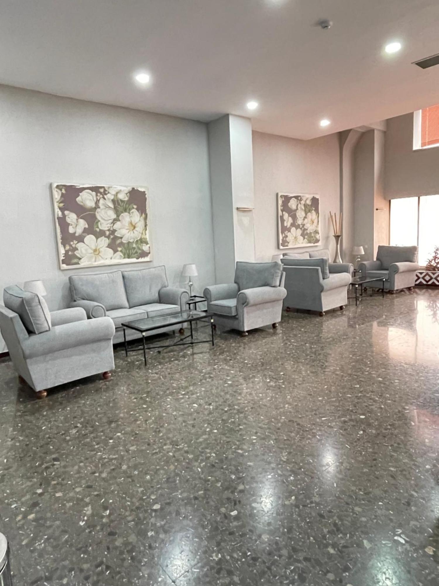 Resitur Luxury Suit 2 Seville Ngoại thất bức ảnh