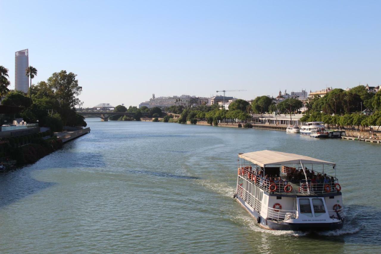 Resitur Luxury Suit 2 Seville Ngoại thất bức ảnh